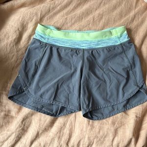 Ivivva Girls Shorts size 12